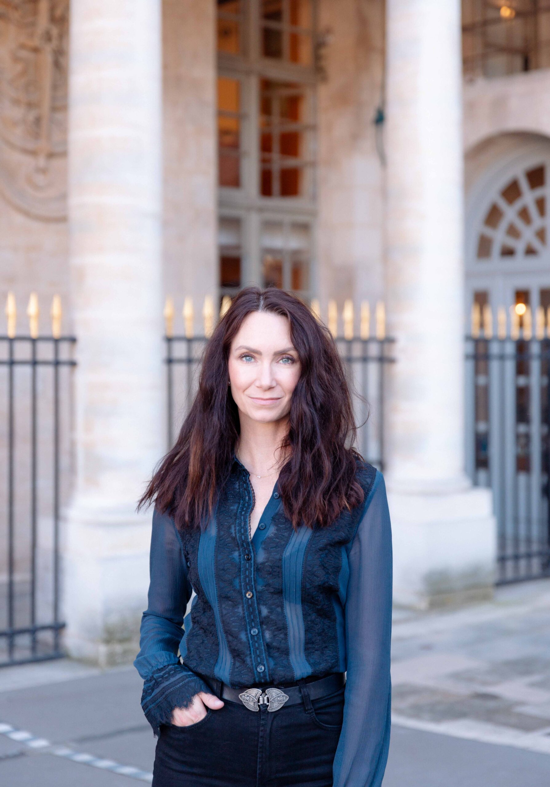 Lindsey Larson Pictours Paris Photographer 2024 Palais Royal web res-1